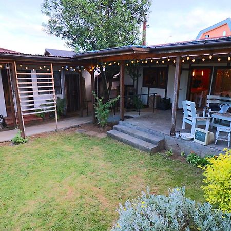 Punto Rockstar Osorno Bed & Breakfast ภายนอก รูปภาพ